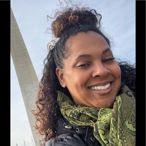 Meet your Posher, Carina